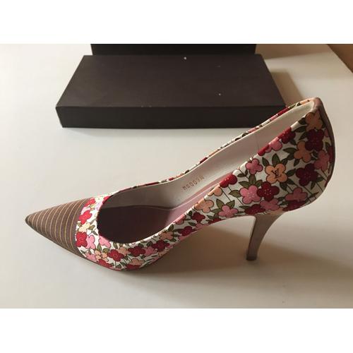 Chaussures Louis Vuitton Femme pas cher Promos Prix bas sur le